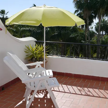 Stunning 3 Bedroom With Sea Views *